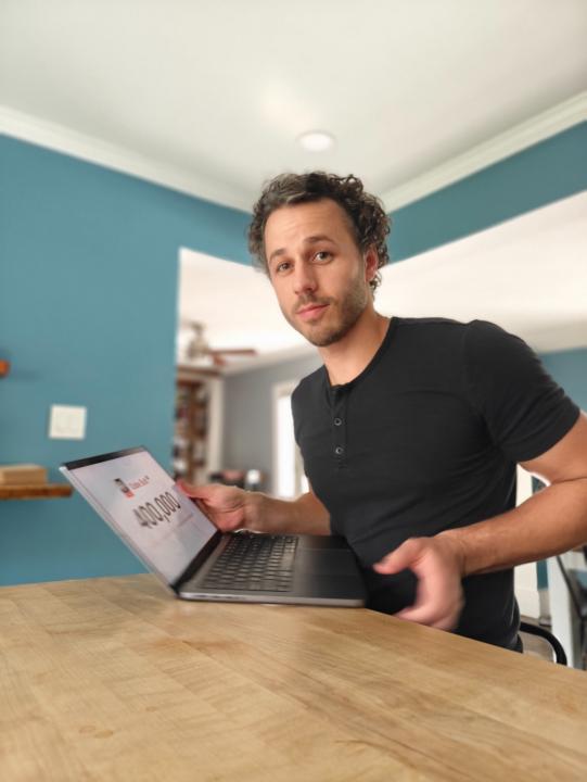 Gabe Bult, finance and lifestyle creator